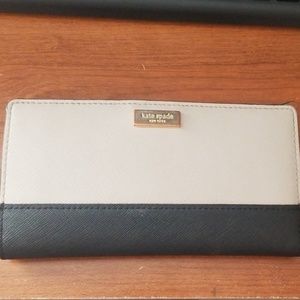 Kate Spade Wallet GUC